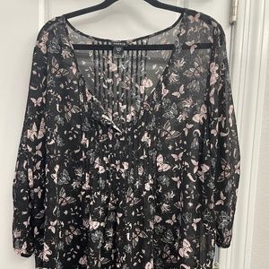 Torrid 3/4 Sleeve Chiffon Butterfly Black Tunic Size 2 (18W-20W)